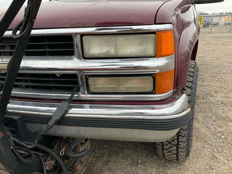 1996-chevrolet-k2500-image-11