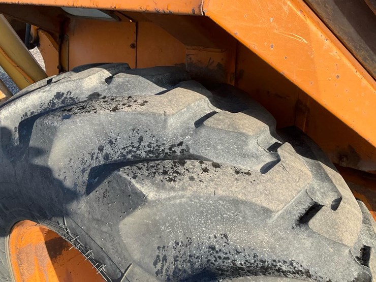 1982-case-580d-image-62