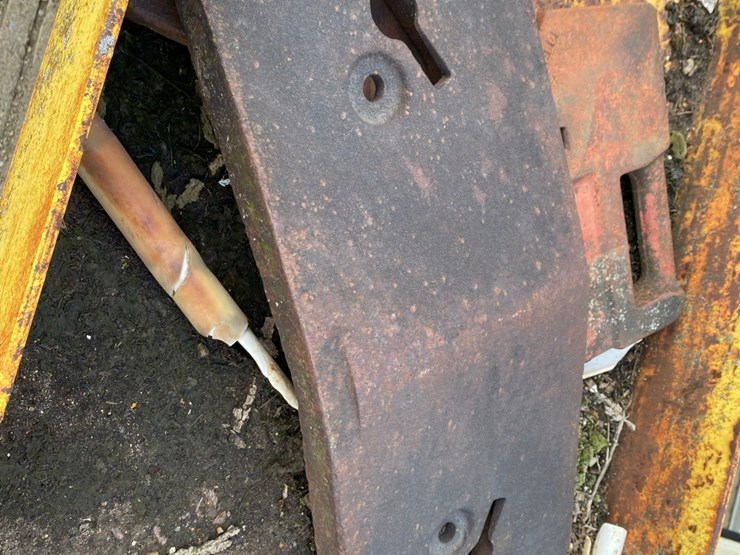 2---john-deere-new-gen-slab-weights-image-3