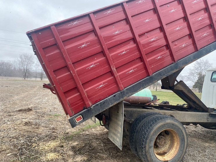 1998-case-ih-4900-image-8