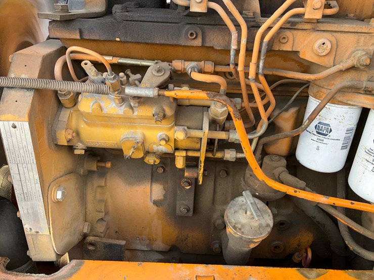 1982-case-580d-image-73