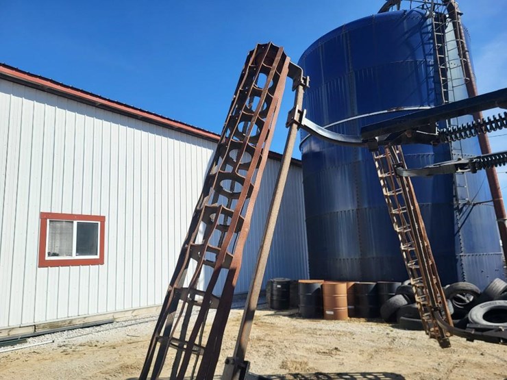 case-ih-true-tandem-330-turbo-image-50