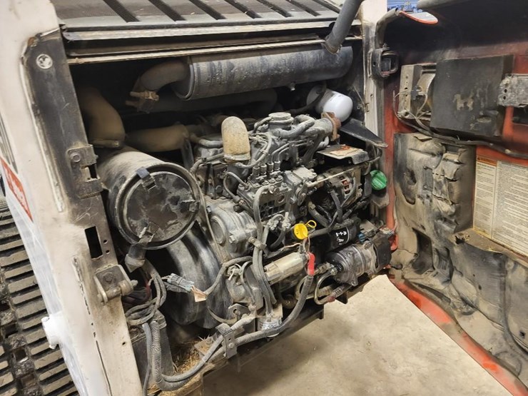 2012-bobcat-t190-image-20