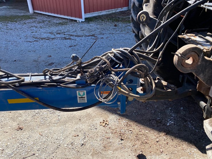 2009-kinze-3600-image-11
