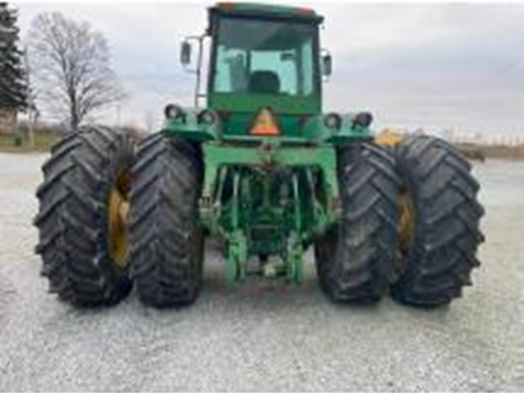 john-deere-8640-image-2