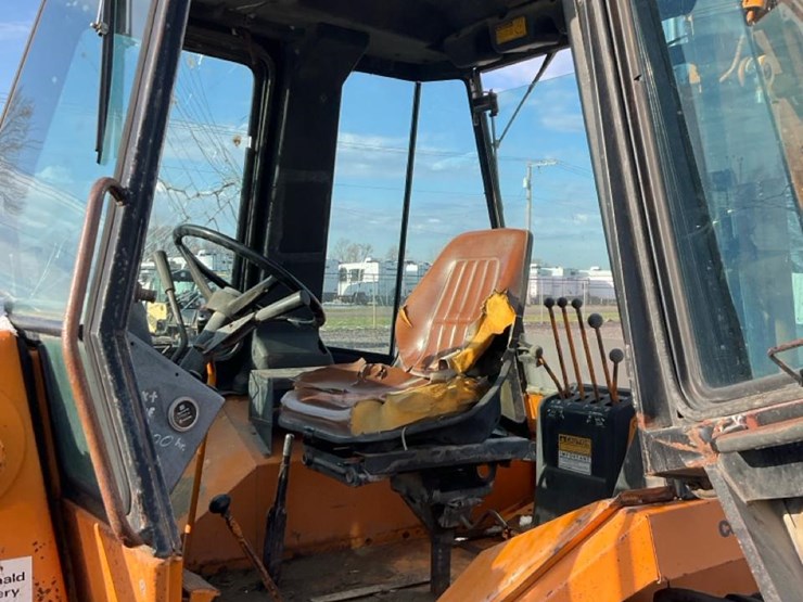 1982-case-580d-image-86