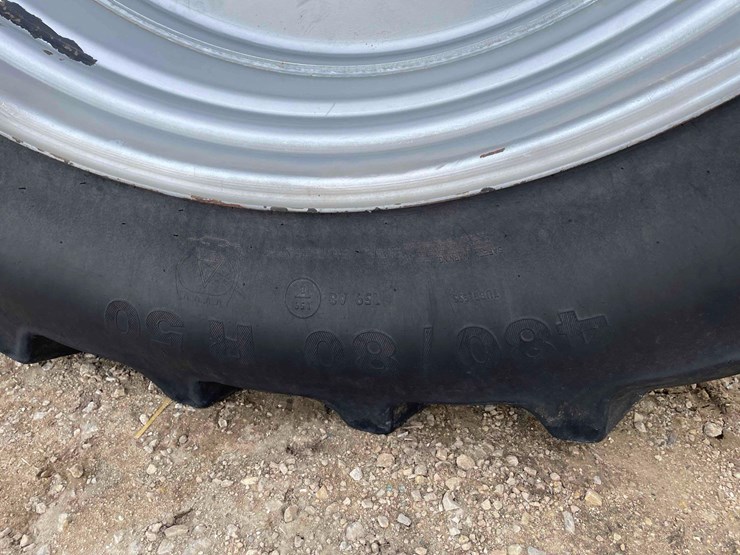 case-ih-magnum-340-image-41