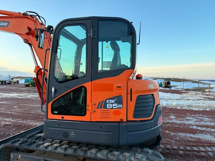 doosan-dx85r-3-image-24