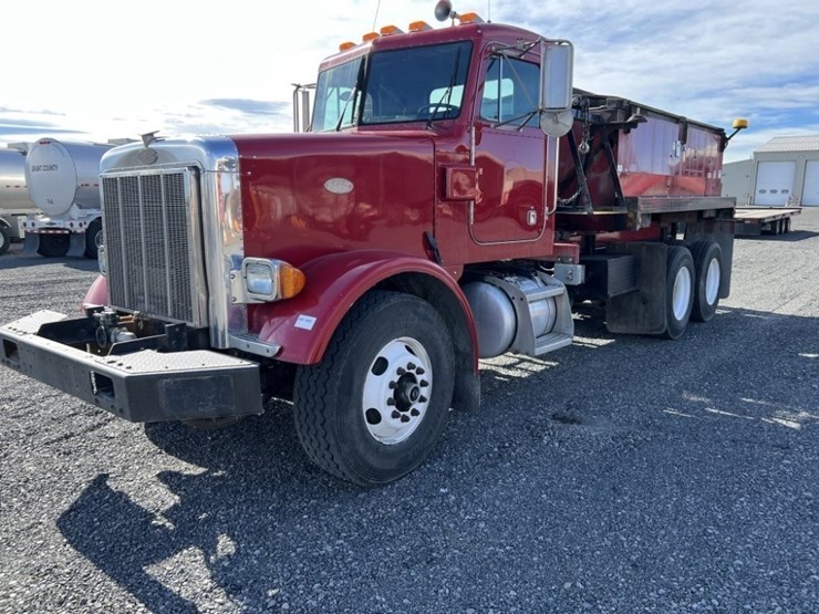 1998-peterbilt-357-image-1