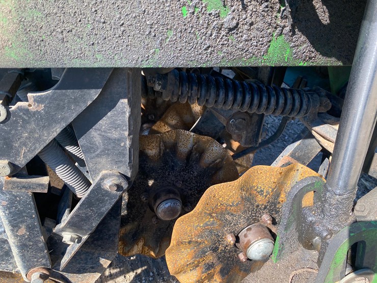 great-plains-solid-stand-30-image-58