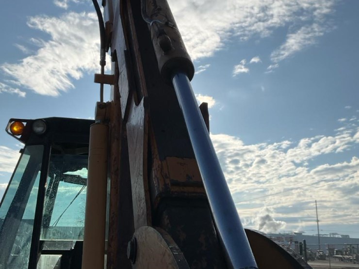 1982-case-580d-image-44