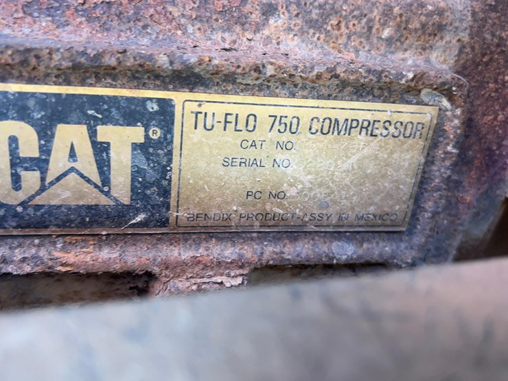 2003-sterling-lt9500-image-10