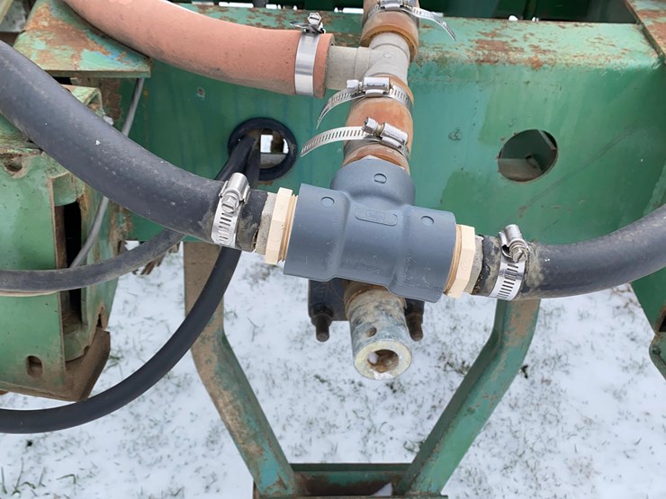 john-deere-7000-image-40