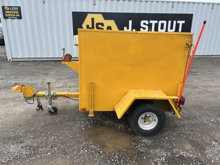 2005-mbco-towable-thermoplastic-applicator-image-7