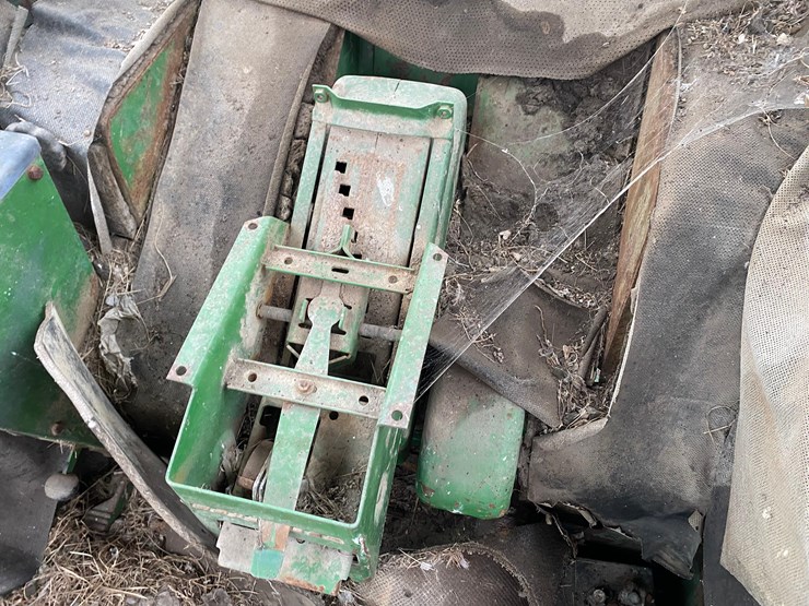 john-deere-6030-image-50