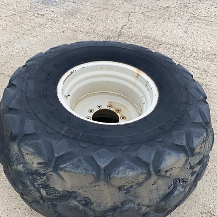 Goodyear 28L – 26 diamond tread Grain cart tire on rim