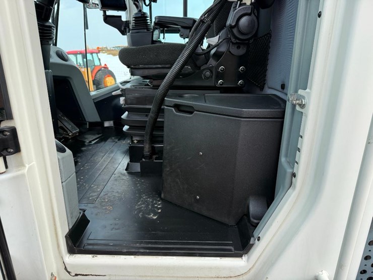 liebherr-l566-image-51