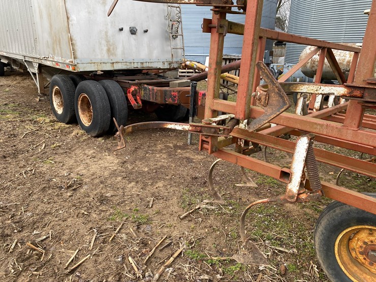 wil-rich-1422--field-cultivator-image-23