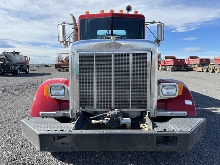 1998-peterbilt-357-image-2