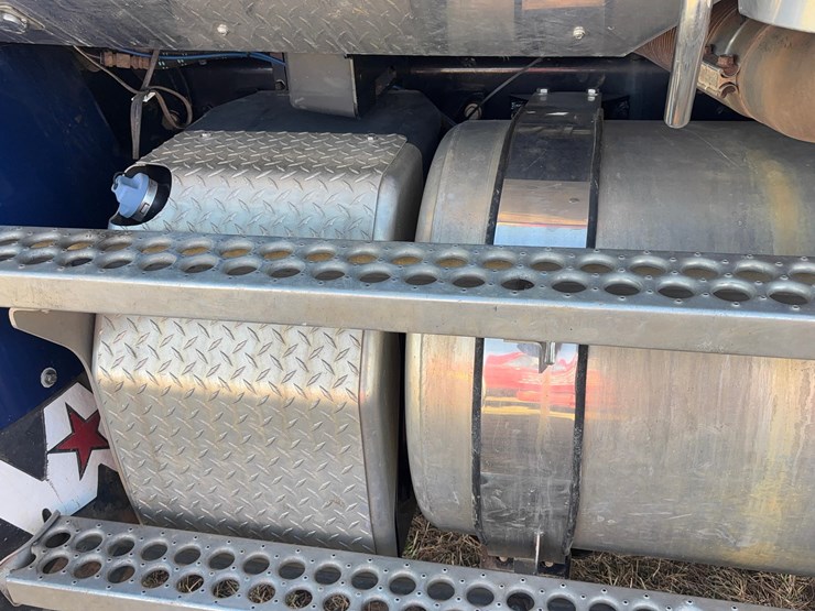 2013-western-star-4900-image-31