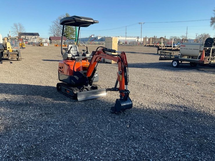 #1052-•-unused-ats-me18-mini-excavator-image-2