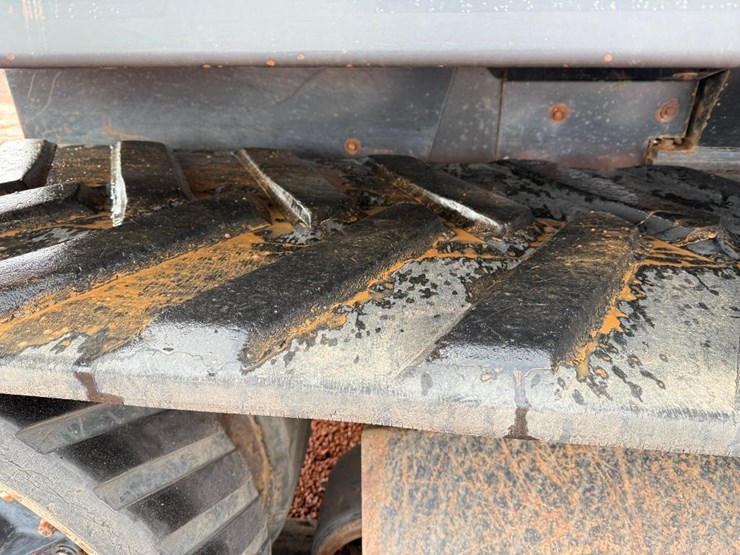 challenger-75-image-16