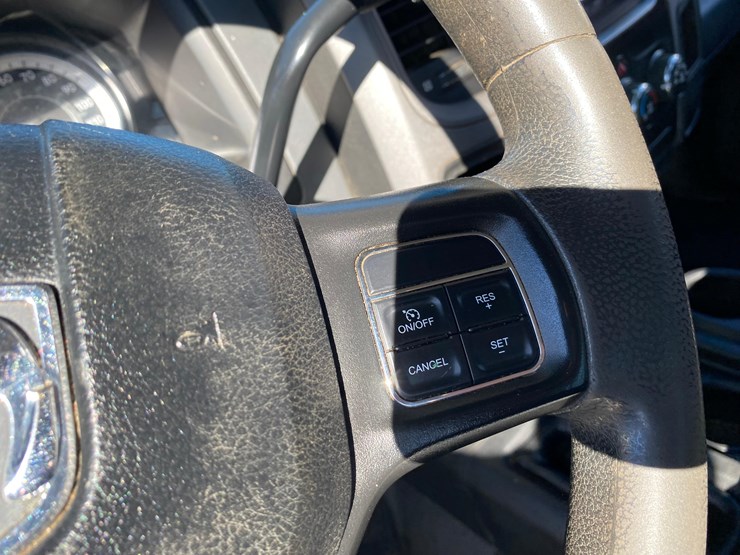 2018-dodge-2500-image-30