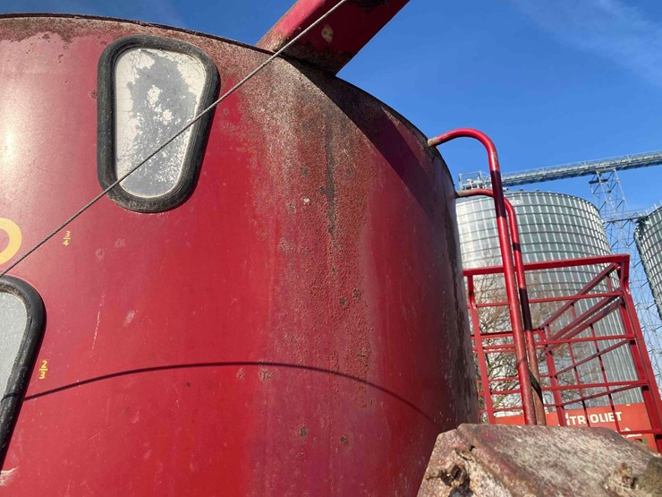 new-holland-357-image-22