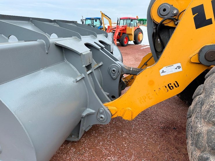 liebherr-l566-image-31