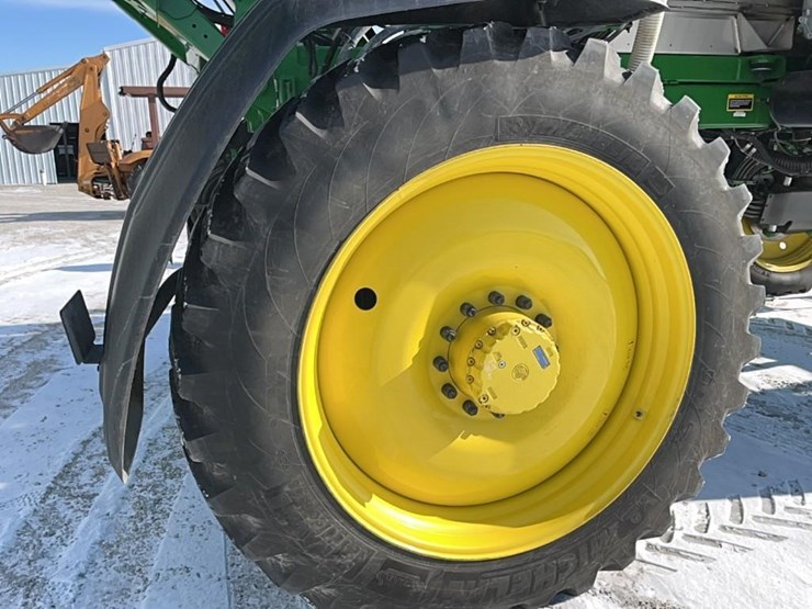 2023-john-deere-410r-image-51