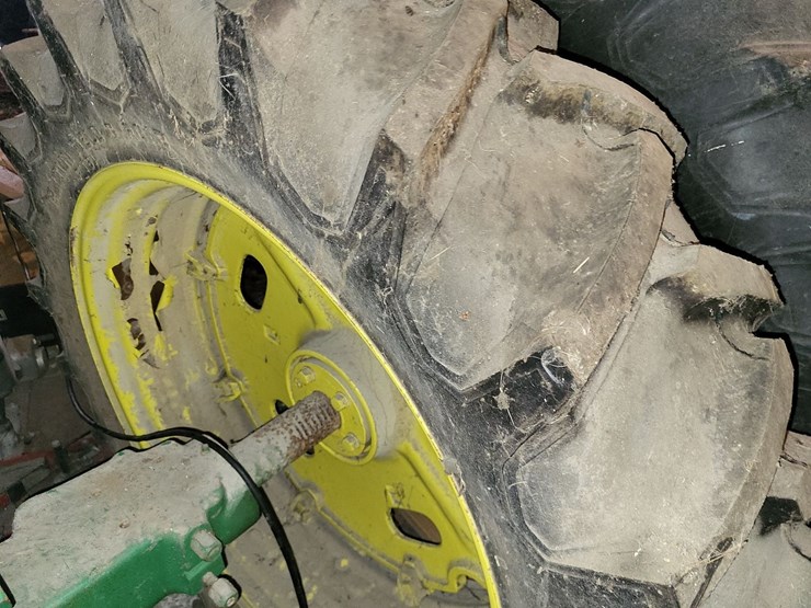 john-deere-60-image-11