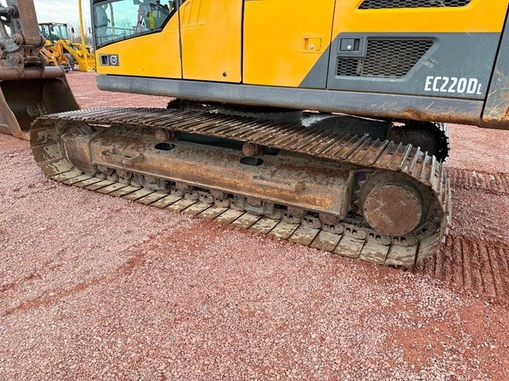 volvo-ec220dl-image-6