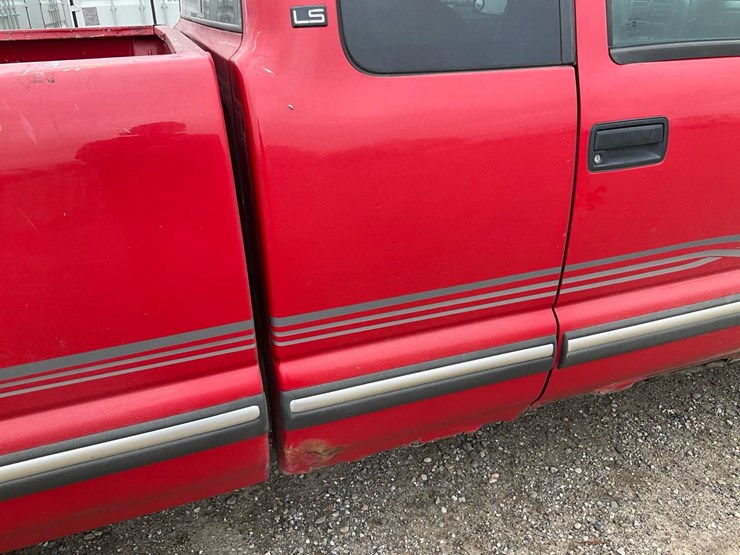 2000-chevrolet-s10-image-40