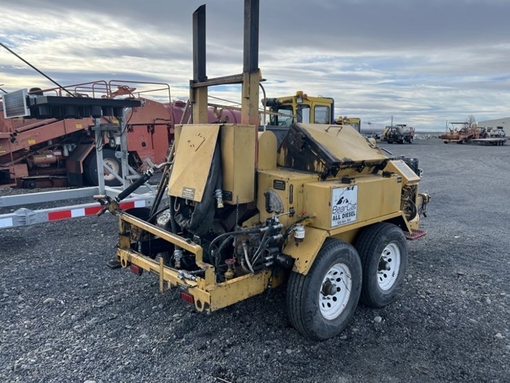 2013-bear-cat-bk250-towable-asphalt-crack-sealer-image-5