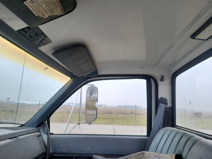 1991-gmc-kodiak-c6h042-single-axle-truck---blown-engine-image-36