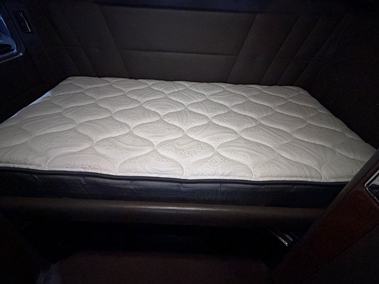 peterbilt-379-image-84