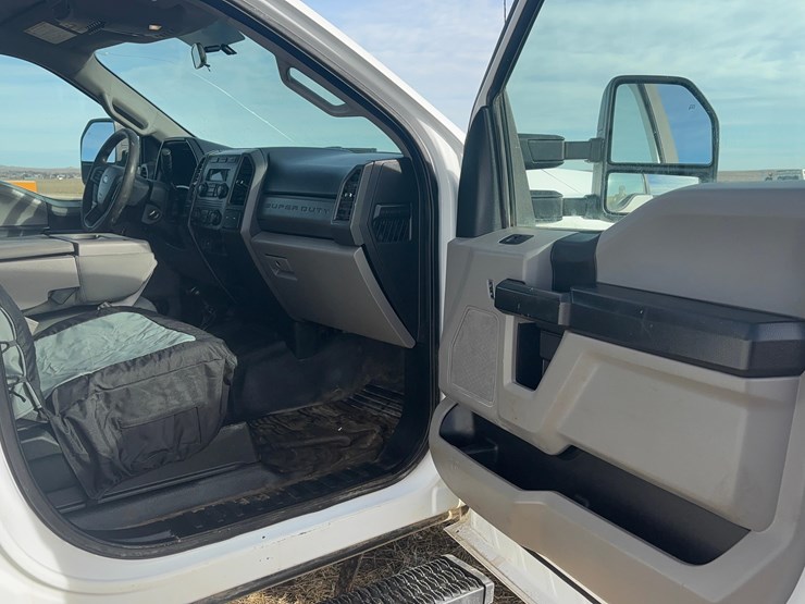 2019-ford-f450-image-8