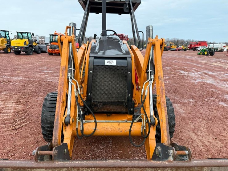 case-570n-xt-image-29