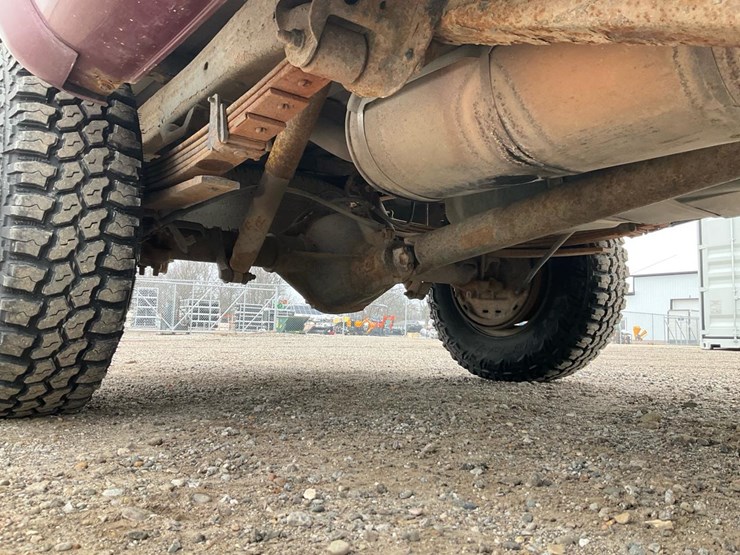 1996-chevrolet-k2500-image-37