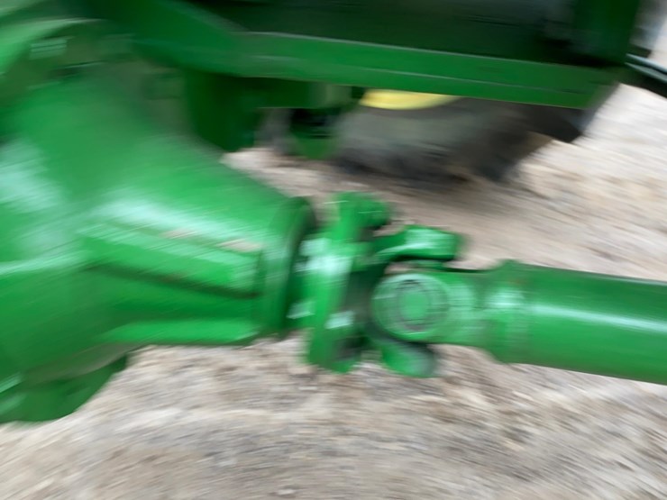 john-deere-2940-image-38