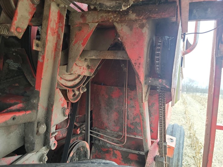 massey-ferguson-750-image-15