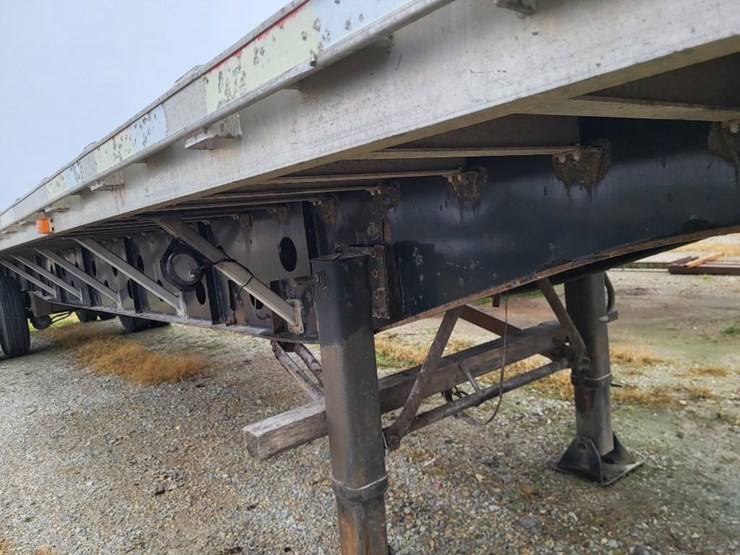 transcraft-eagle-superbeam-aluminum-tandem-axle-flatbed-semi-trailer-image-40