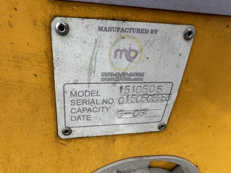 2005-mbco-towable-thermoplastic-applicator-image-9