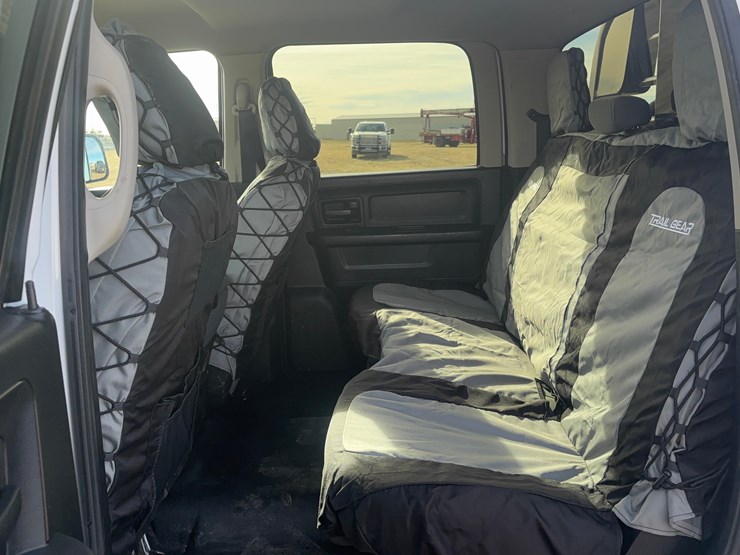 2018-dodge-3500-image-9