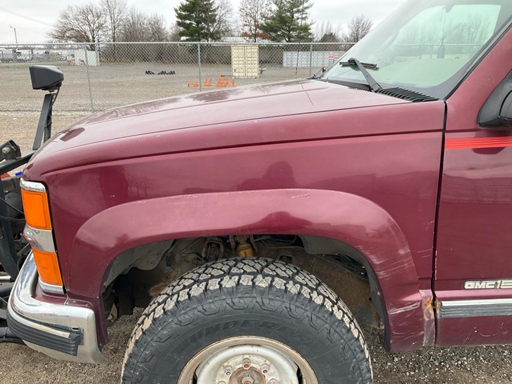 1996-chevrolet-k2500-image-13