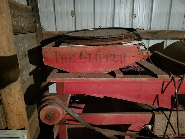 clipper-cleaning-mill-w/electric-motor-image-1