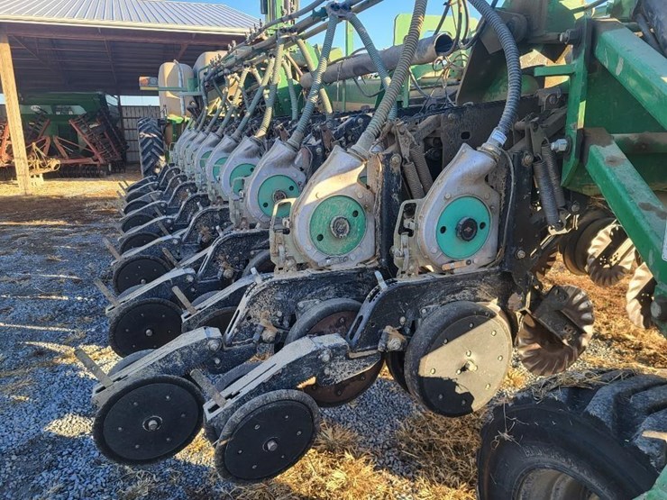 great-plains-yp1625-image-12