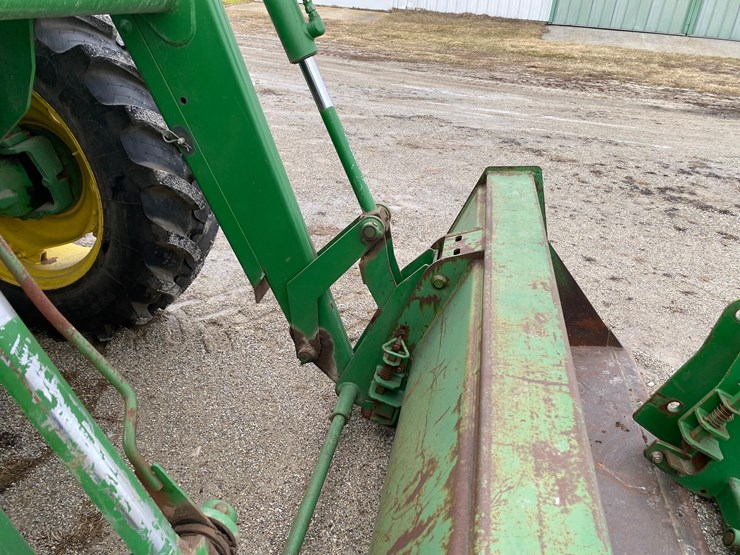 john-deere-6410-image-27