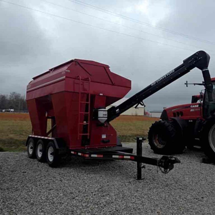 2023 Patriot 345C Seed Tender
