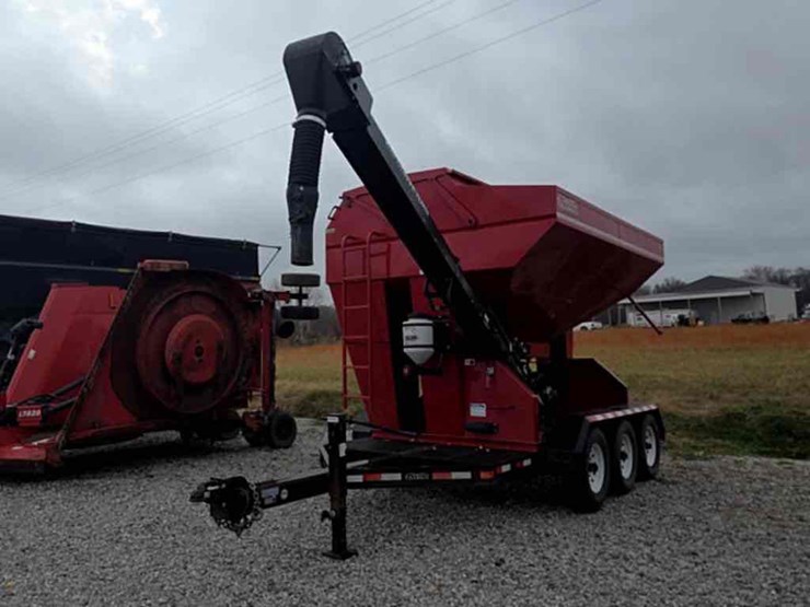 2023-patriot-345c-seed-tender-image-2